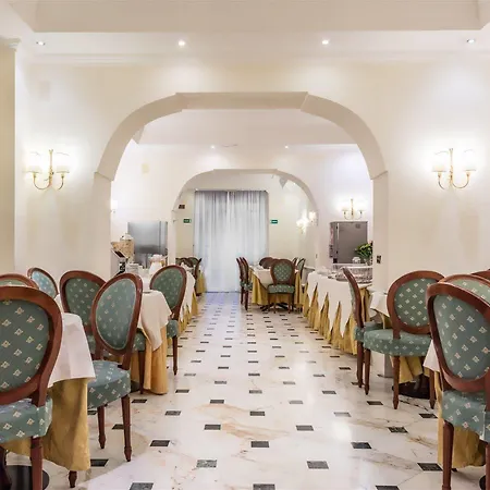 Raeli Archimede 4*