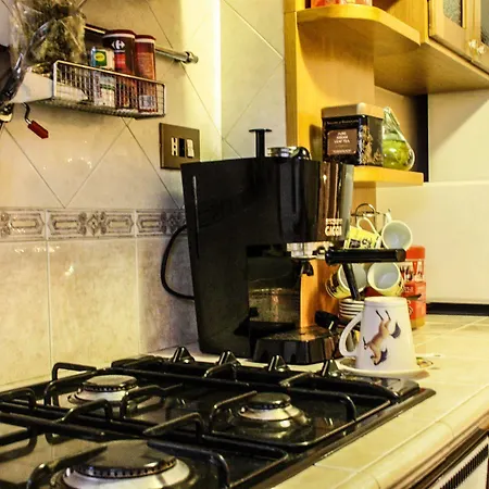 4 Season Bed & Breakfast 2*