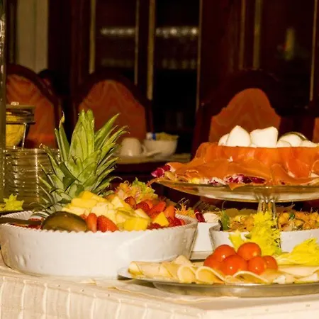 Palazzo Cardinal Cesi Hotell