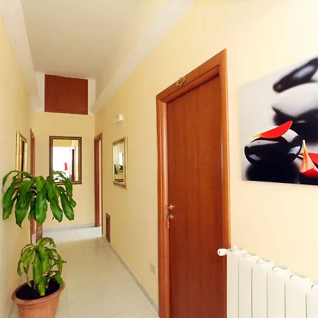 Hotel Pisa *