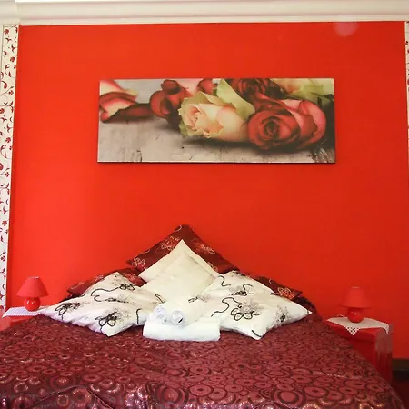 Bed & Breakfast Domus Domiziana 2*