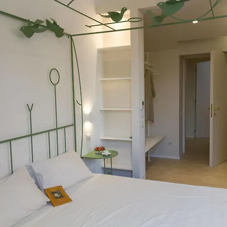 La Casa Di Iulia Bed & Breakfast 3*