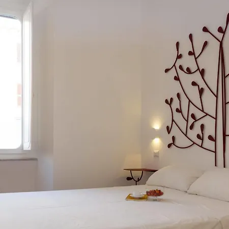 La Casa Di Iulia Bed & Breakfast 3*
