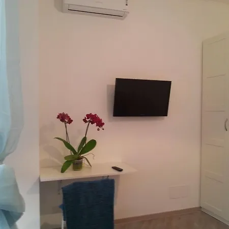 Domus Pio Xi° فندق مبيت وإفطار