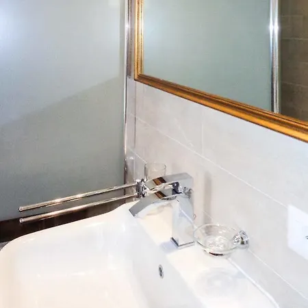 Hotel Luna Su Villa Borghese Luxury Rooms 3*