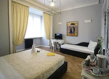 Athena Рим