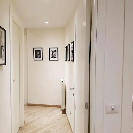 Domus Barberini Bed and breakfast Roma