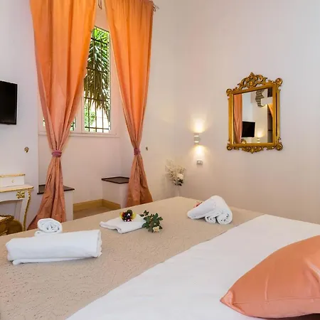 Charming Affittacamere 3*