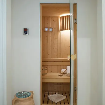 Elizabeth Unique | A Member Of Design Hotels™
