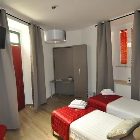 Flatinrome Trastevere Deluxe - Patio Guest house Rome