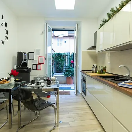 Flatinrome Trastevere Deluxe - Patio Guest house 3*