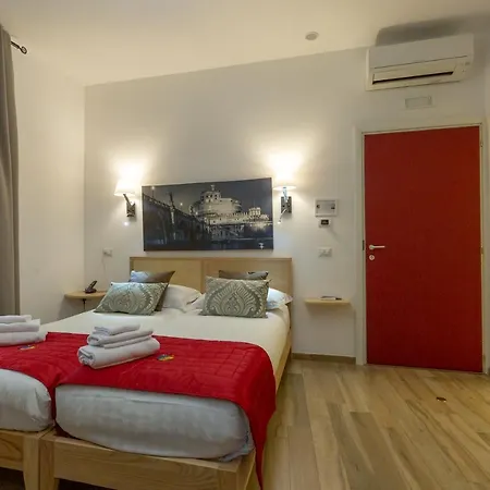 Flatinrome Trastevere Deluxe - Patio Guest house 3*