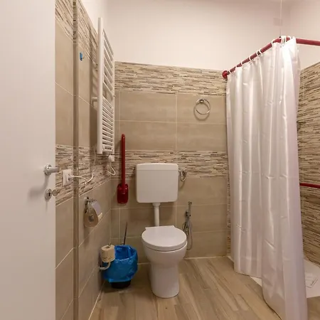 Flatinrome Trastevere Deluxe - Patio Guest house