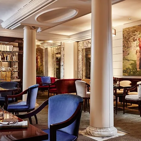 Lord Byron - Small Luxury Of The World 5*