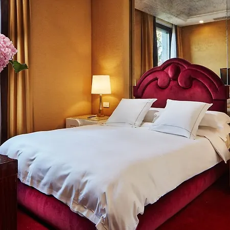 Отель Lord Byron - Small Luxury Of The World Рим