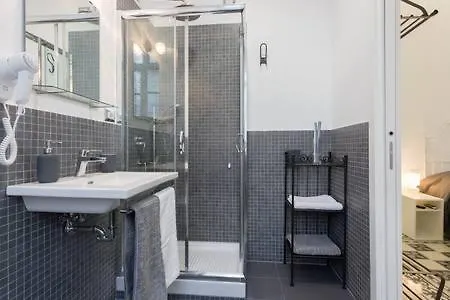 Bed & Breakfast Domus Aurea Rome