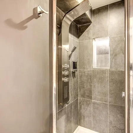 Гостевой дом Four Rivers Рим