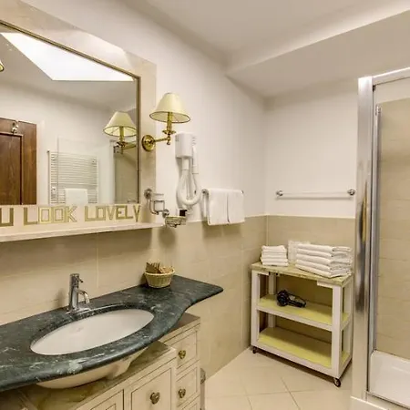Apartamento Apollo Colosseo *