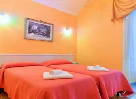 Hotel Gisa *