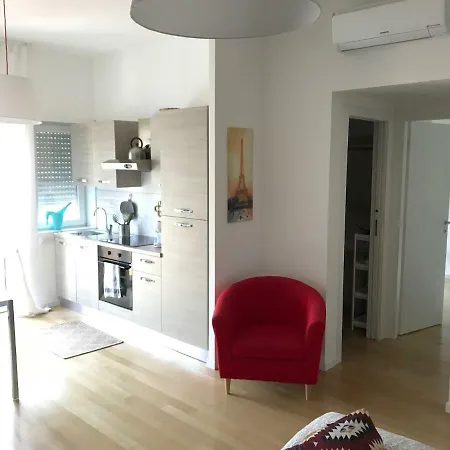 La Casa Di Camp - Roma