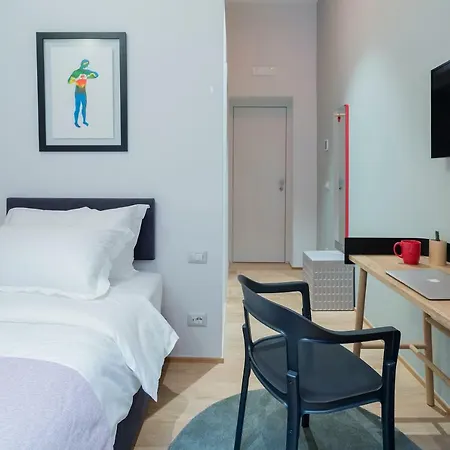 The Radical Hotel 3*