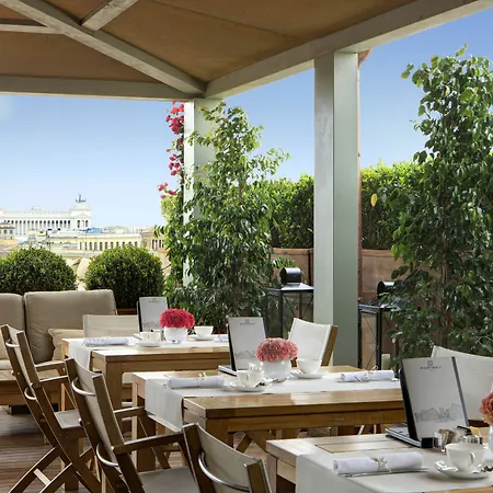 Apartahotel Portrait - Lungarno Collection