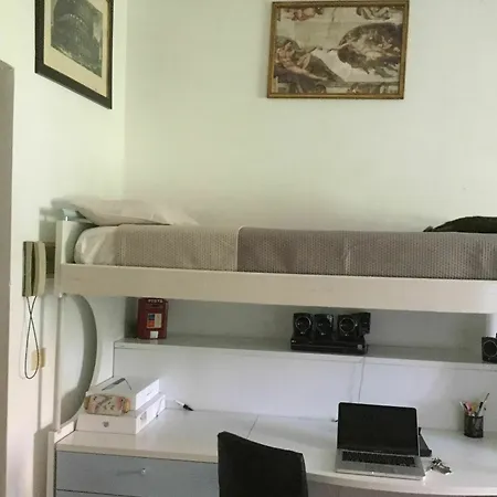 Apartment Candy Rome