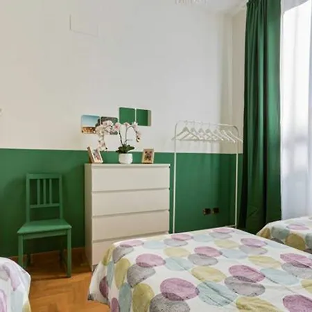 Apartment Colosseo *