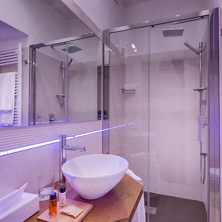Shali Luxury Spagna 2* Rome