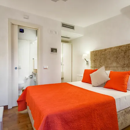 Guest house Shali Luxury Spagna 2*