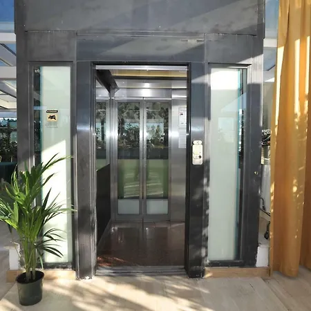 Domus Sessoriana 3* רומא