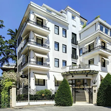 Lord Byron - Small Luxury Of The World 5* Рим