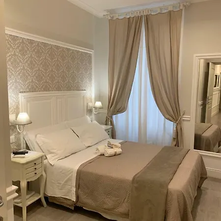 Charme & Chic 2* רומא