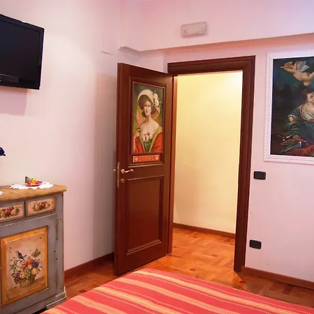 Ani' Bed & Breakfast 3*