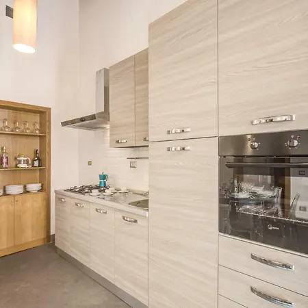Via Sistina - Within Walking Distance Of Everything Rome