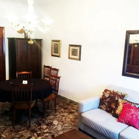 Apartment Manuela's Cozy Trastevere *