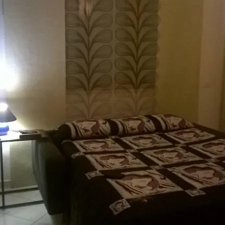 A Casa Con Stefania Guest house