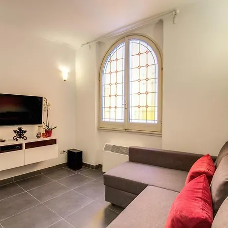 Apartament Elegant Behind The Colosseum