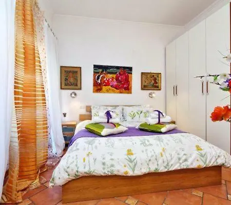 Holiday home The Roman Nest *
