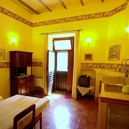 - Quarto Del Cuore Rome