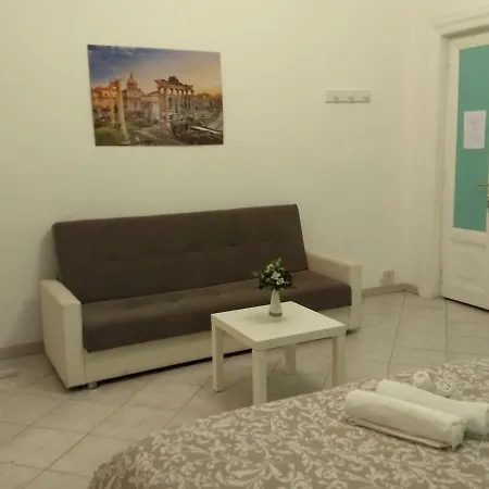 Amoraroma, Economy With Shared Bathrooms בית הארחה רומא