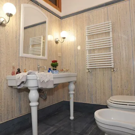 Domus Pellegrino 166 Guest house Rome