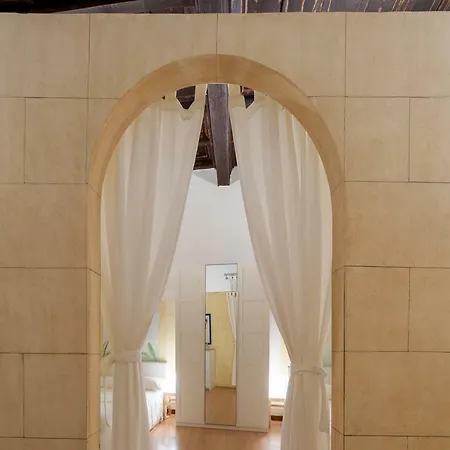 In - Bramante Luxury Apartment