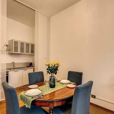 Apartament Elegant Behind The Colosseum