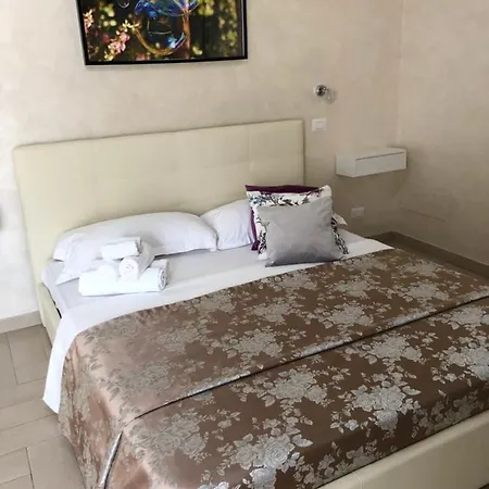 Isabel * Řím