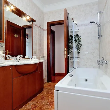 Colosseo Sunset Apartment *