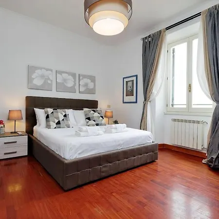 Colosseo Sunset Apartment