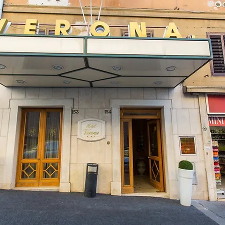 Отель Verona
