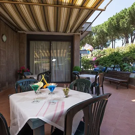 Hotel Casa Tra Noi Roma