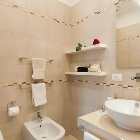 Tre Civette Sul Como Bed and breakfast